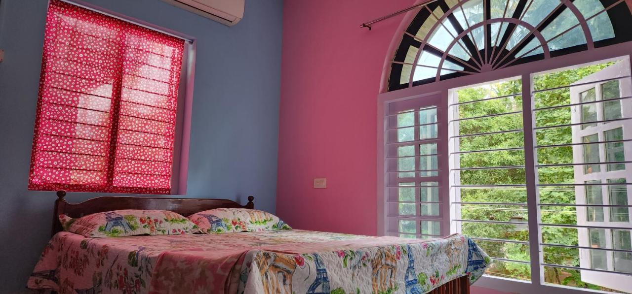 Hotel Jj'S White House Thrissur Zewnętrze zdjęcie