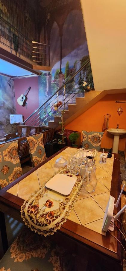 Hotel Jj'S White House Thrissur Zewnętrze zdjęcie